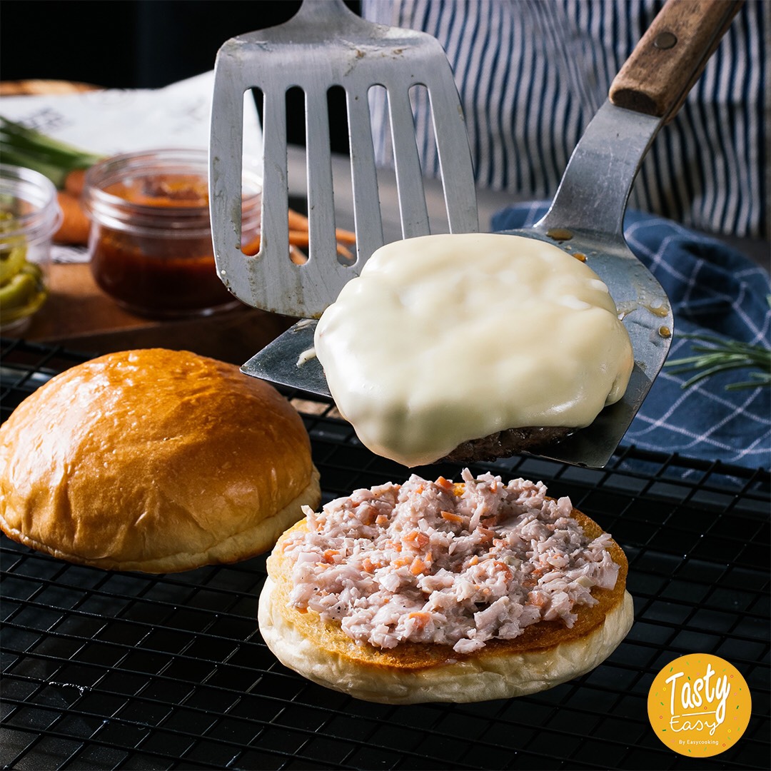เบอร์เกอร์ Special BBQ Brisket Burger183123.jpg
