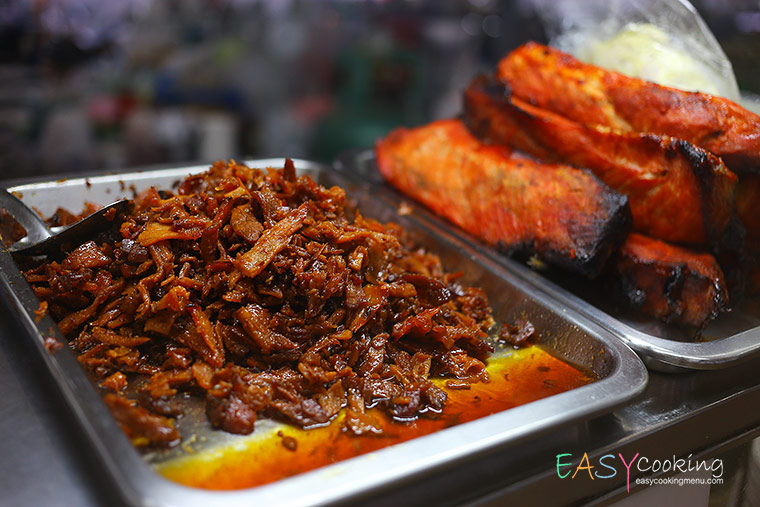 ร้านเจ้ตุ่ม บะหมี่ เกี๊ยว ปู หมูแดง หมูหวาน2.jpg