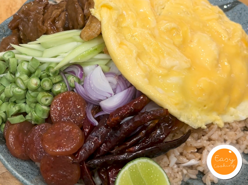 ข้าวคลุกกะปิไข่นุ่ม