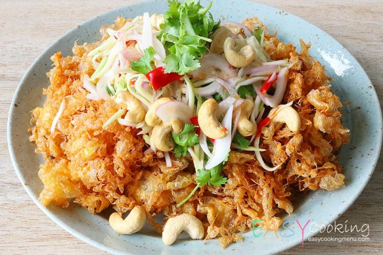 ยำมะม่วงไข่ฟู