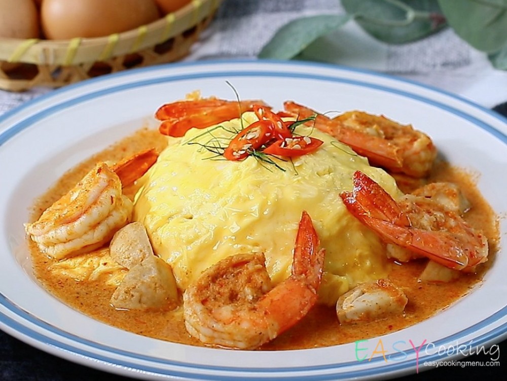 ข้าวไข่ข้นซอสต้มยำกุ้ง