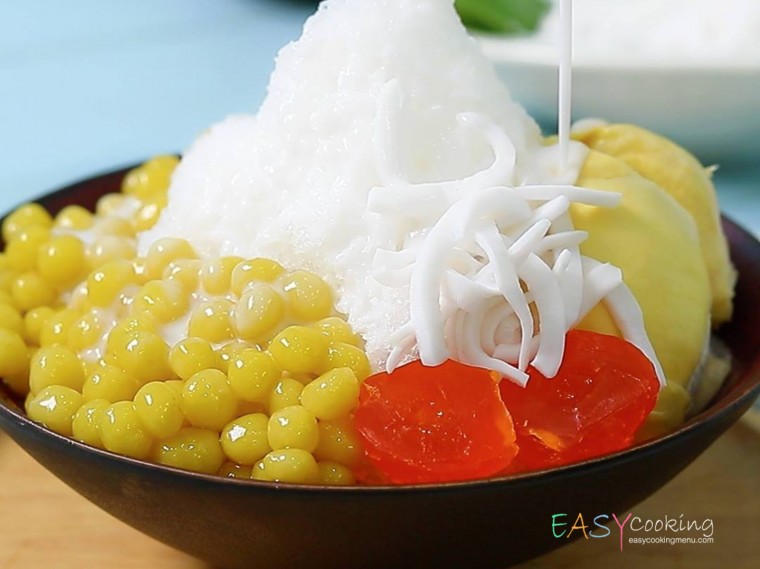 บัวลอยทุเรียนน้ำแข็งไสไข่เค็ม