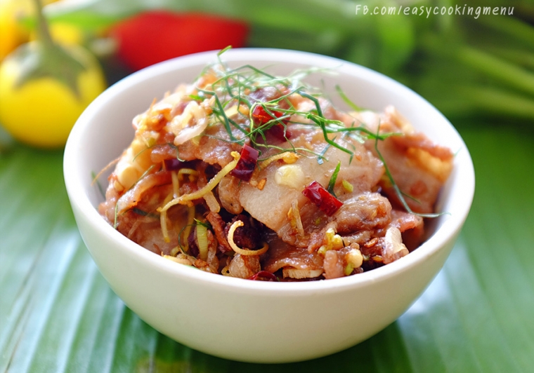 สามชั้นผัดกะปิ