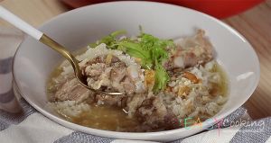 ข้าวต้มหมูตุ๋นเต้าเจี้ยว