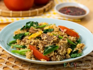 ข้าวผัดรถไฟเจ
