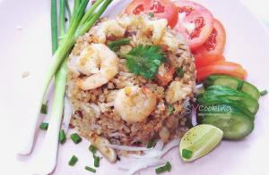 ข้าวผัดกุ้ง ( แบบไม่ใช้น้ำมัน )