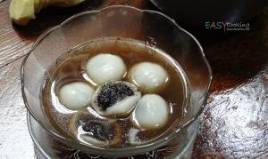 บัวลอยน้ำขิงงาดำ