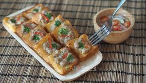 ขนมปังหน้าหมู