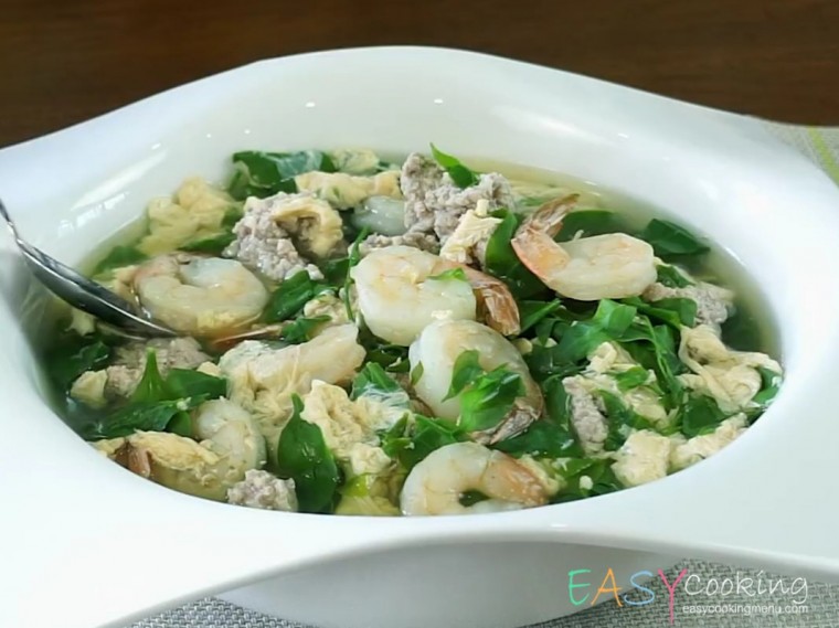 แกงจืดผักหวานป่า