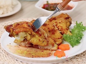 ไก่หมักซอสกะทิธัญพืช