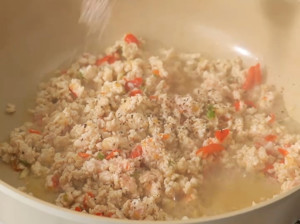 กระเพราผักกาดขาวไก่สับ