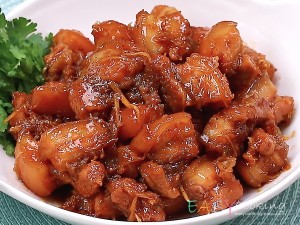 หมูหวานผัดขิง