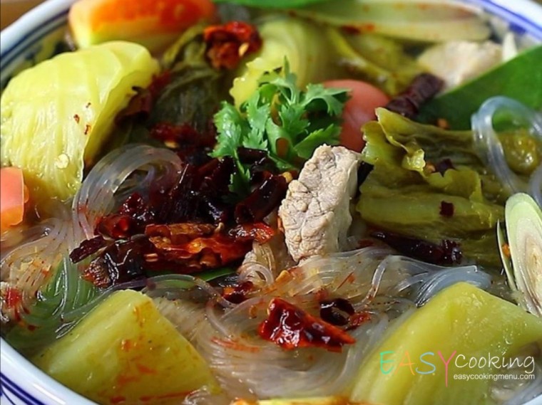 ต้มยำวุ้นเส้นผักกาดดอง